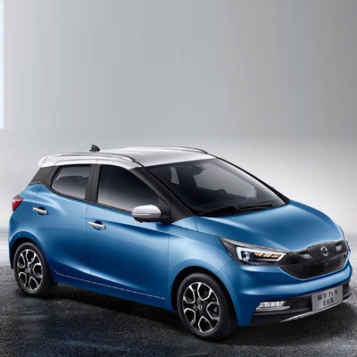 Bom preço. 2023 Energy JMC EV3 Carro Elétrico Limousine Branco/Azul Max Potência 36KW Velocidade rápida 100km/h Ideal para condução urbana on-line