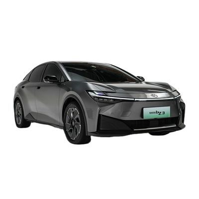 Bom preço. Alta configuração BZ3 2024 Toyota Camry Ev Bz4x Veículo elétrico de 5 lugares Tipo de energia híbrida plug-in on-line