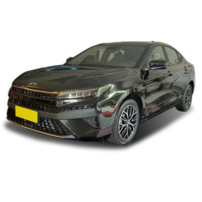 Bom preço. 2023 JAC A5 mais 1.5T Luxury Edition Sedan com Requisitos do Cliente Peso 2000kg-2500kg on-line