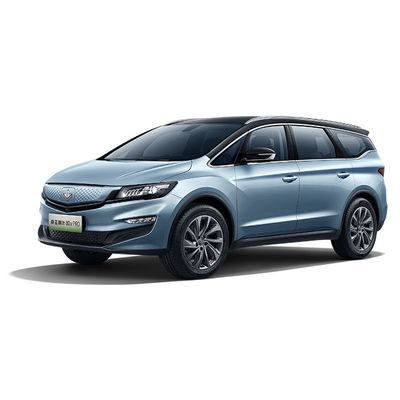 Bom preço. Geely Livan Modern Electric Car Veículo de energia nova com amplo espaço para viagens familiares Carregamento rápido para viagens em grupo on-line