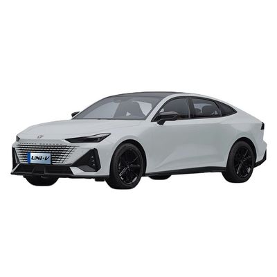 Bom preço. CHANGAN Uni-v 2024 1.5T 2.0T 1.5 2.0 ev 188Ps carros SUV a gás 138KW faróis LED 4680*1838*1430mm 1838*4680*1430mm on-line