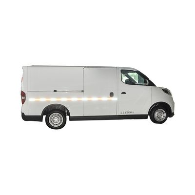 Bom preço. Caminhão elétrico para transporte fácil e ecológico de mercadorias on-line