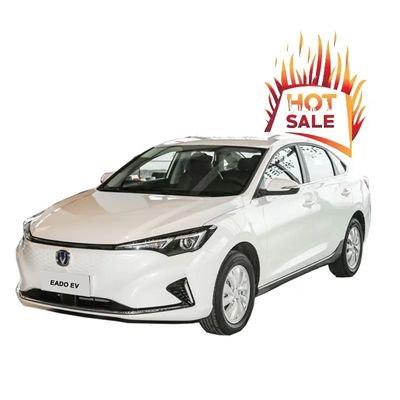 Bom preço. 2023 ChangAn EADO EV460 Tipo de bateria Ternária Bateria de íons de lítio Relação de engrenagem fixa Caixa de velocidades Sedan Carro elétrico on-line