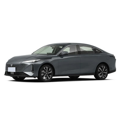 Bom preço. Changan Lamore 4X4 Sedan Carros Tração dianteira 200KM/H Nars de alta velocidade com radar traseiro e suspensão independente McPherson on-line
