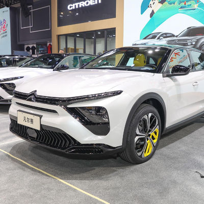 Bom preço. Carros de gasolina com teto solar panorâmico 2023 Citroen Versailles CX5 usado com torque máximo de 200-300Nm e Design Online on-line